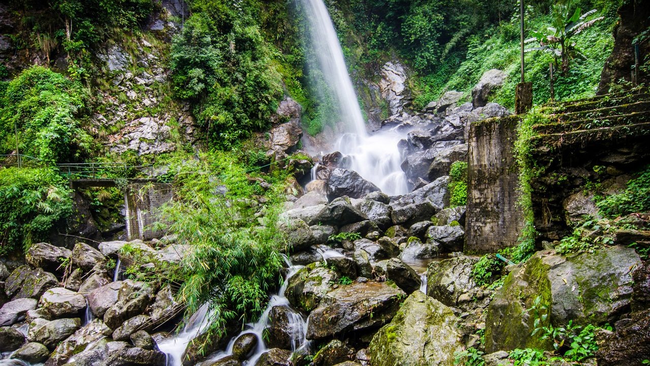 Seven Sisters Waterfall